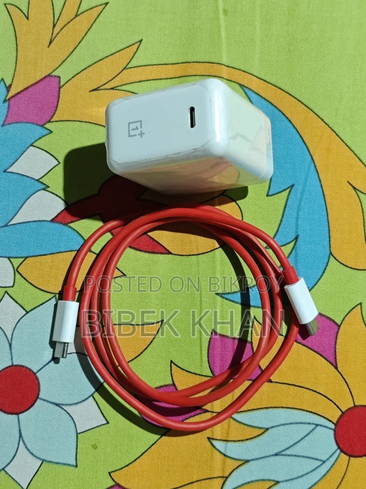 OnePlus 65 Warp Charger