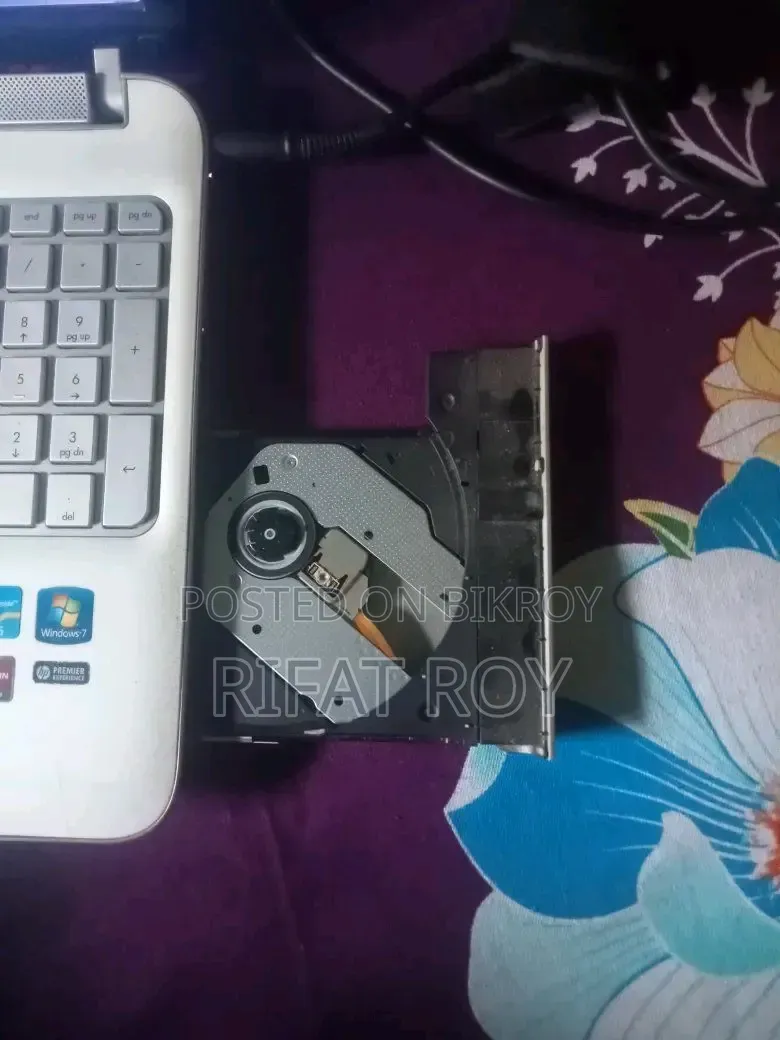 Laptop HP Pavilion Dv6 6GB Intel Core i5 HDD 1T