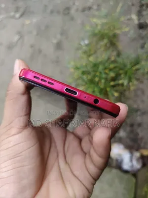 Motorola Moto G84 5G 256 GB Red