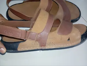 জুতা বিক্রি করা হবে