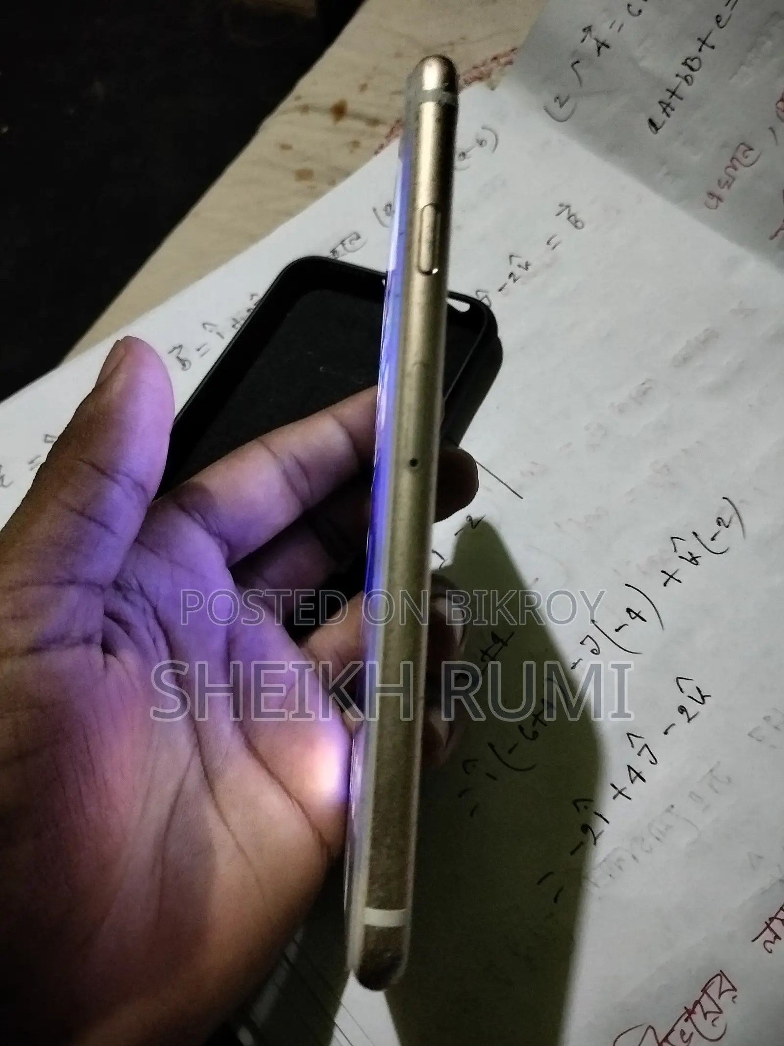 Apple iPhone 6s 16 GB Gold
