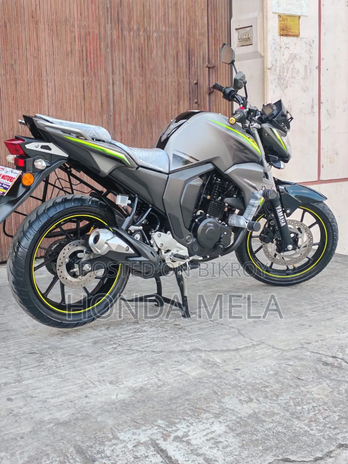 Yamaha FZS V2 2026 Green