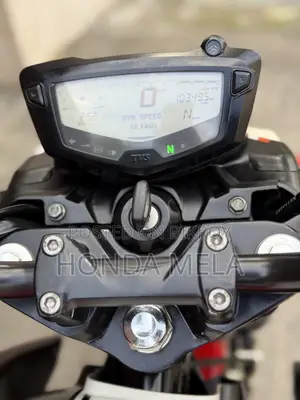 TVS Apache 160 4V 2022 Red