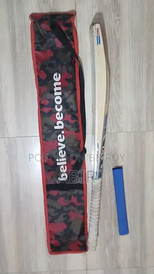 Sg Kashmir Willow Cricket Bat for Sale + 1 Extra Greep Free!!!