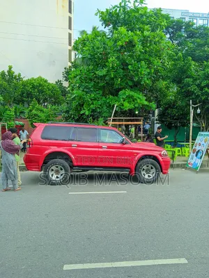 Mitsubishi Nativa 2003 Red