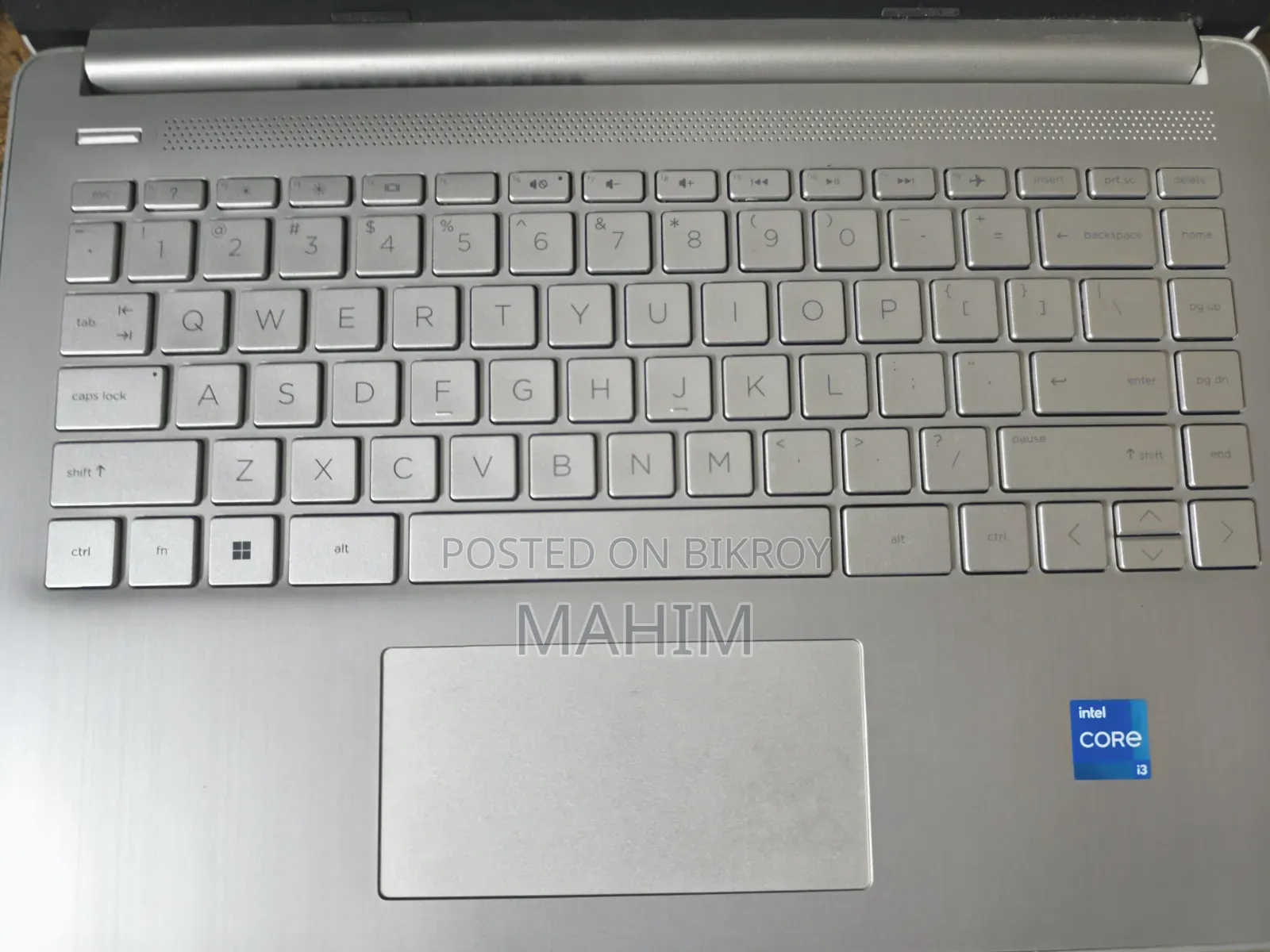Laptop HP 14-dq2031tg 8GB Intel Core i3 SSD 250GB