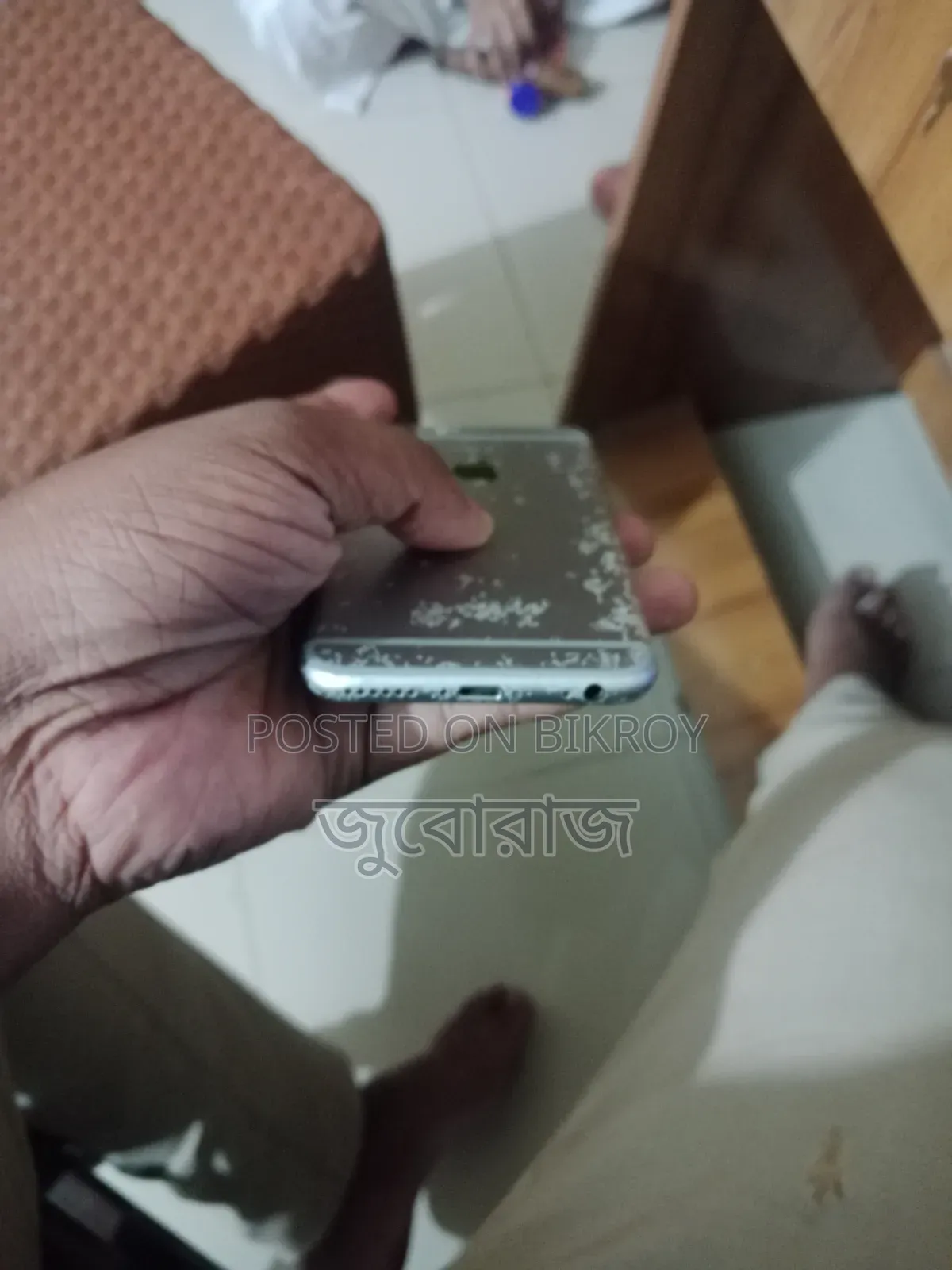 Apple iPhone 6s 64 GB White