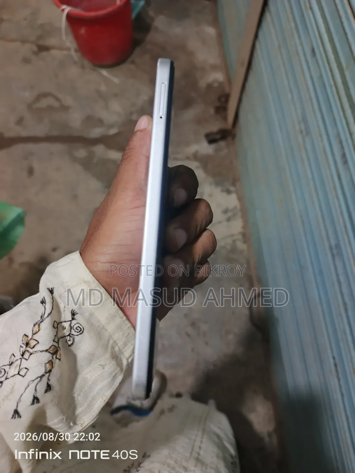Infinix Hot 60i 128 GB Silver