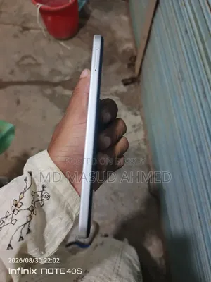 Infinix Hot 60i 128 GB Silver