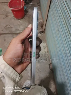 Infinix Hot 60i 128 GB Silver