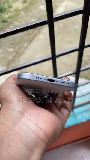Apple iPhone 15 128 GB White
