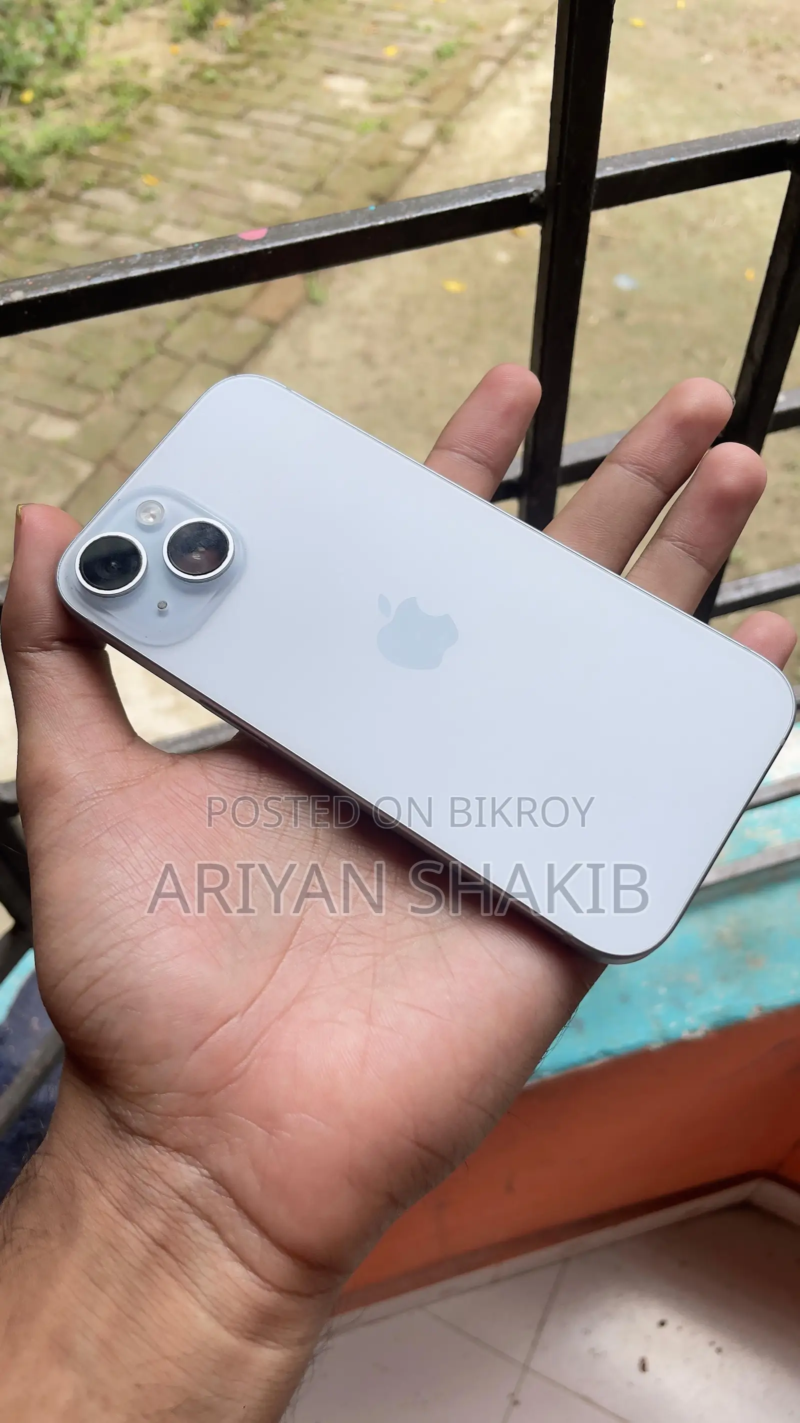 Apple iPhone 15 128 GB White