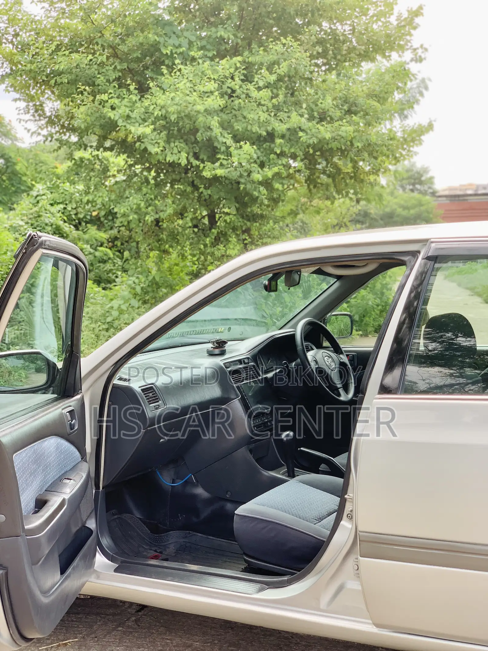 Toyota Carina 1.5 FWD Sedan 1997 Silver