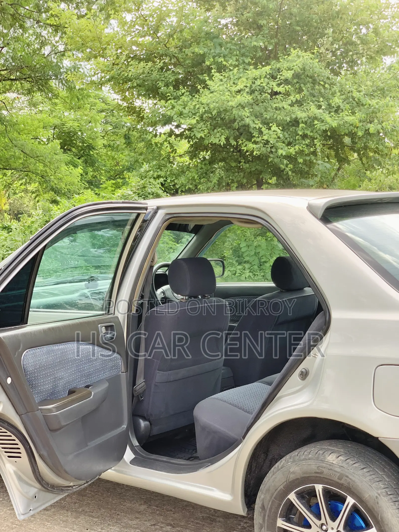 Toyota Carina 1.5 FWD Sedan 1997 Silver