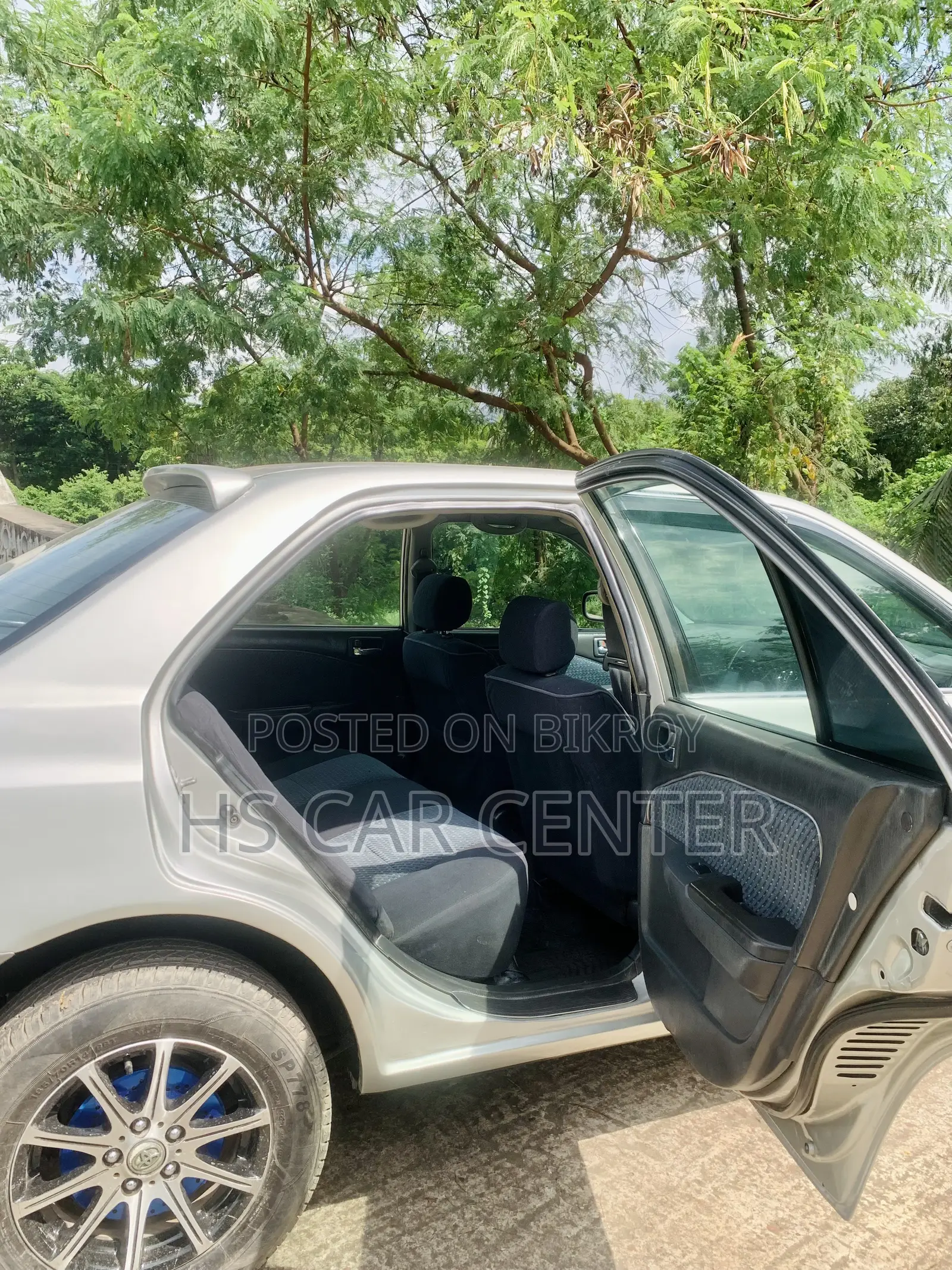 Toyota Carina 1.5 FWD Sedan 1997 Silver