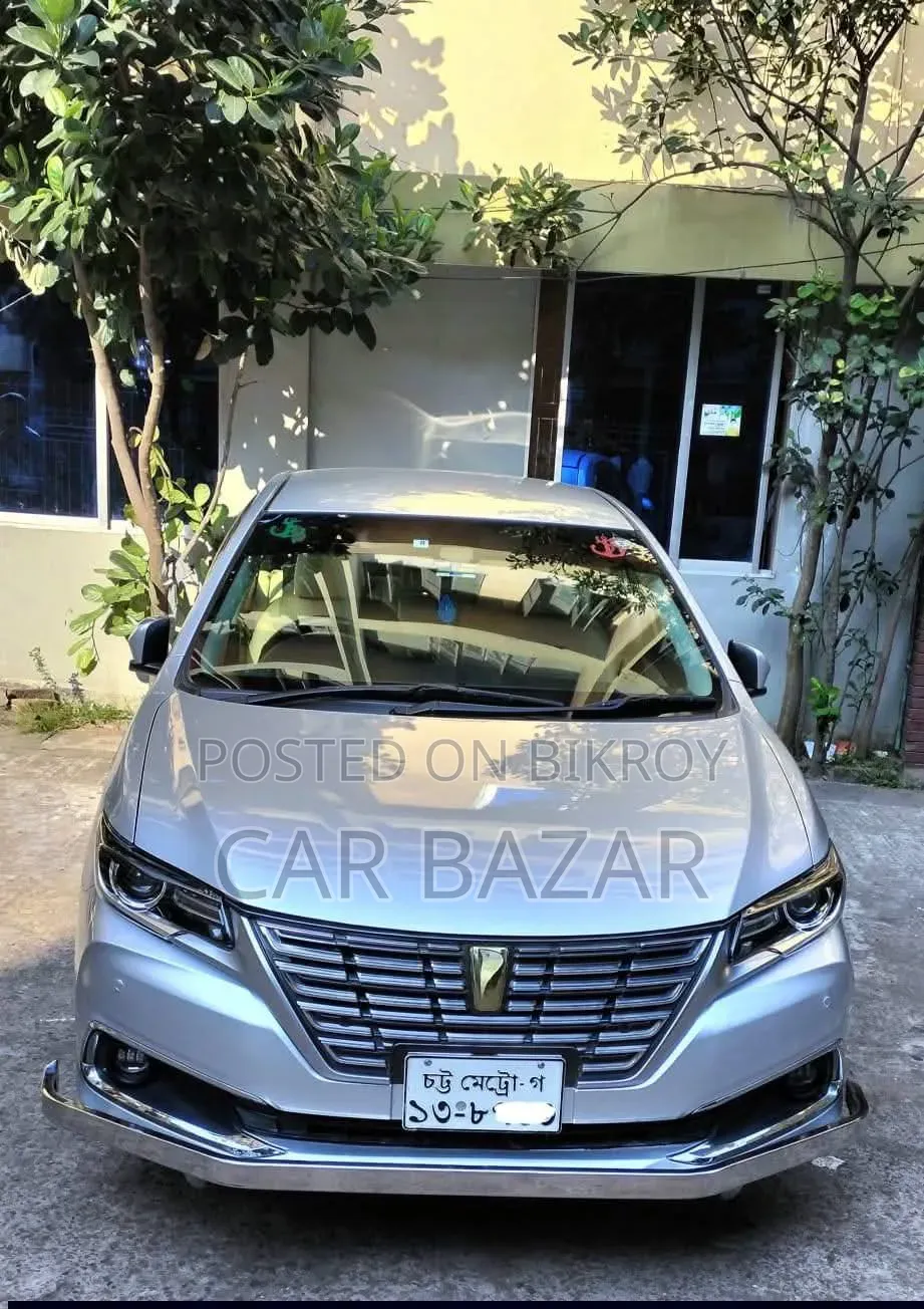 Toyota Premio 1.5 Front-Wheel Drive 2016 Silver