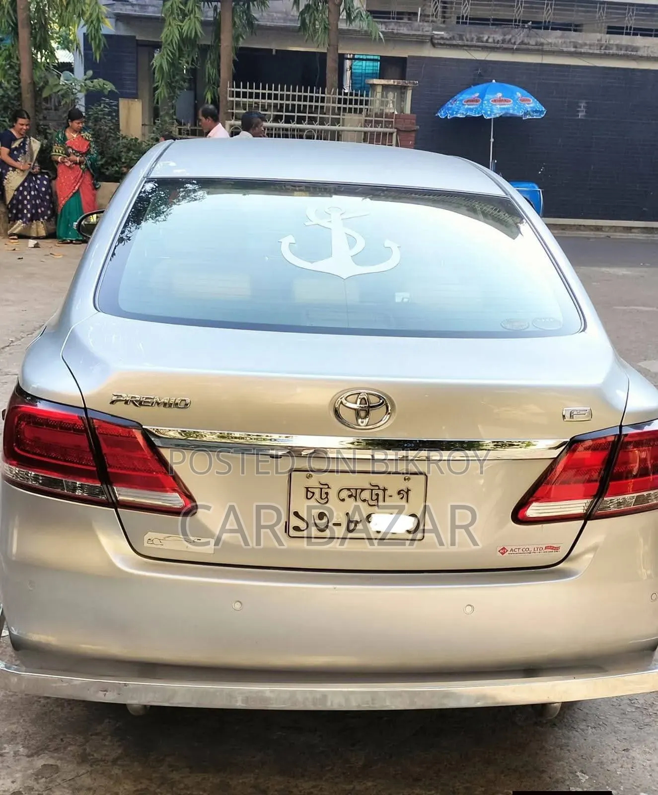 Toyota Premio 1.5 Front-Wheel Drive 2016 Silver