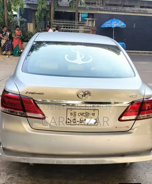 Toyota Premio 1.5 Front-Wheel Drive 2016 Silver