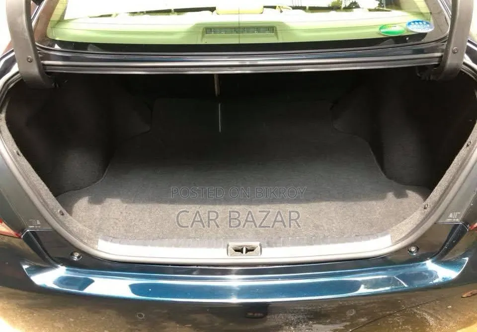 Toyota Premio 1.5 FWD 2016 Blue