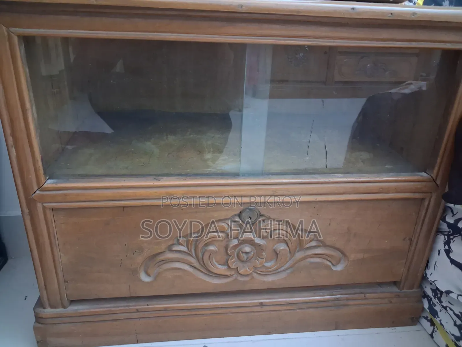 Dressing Table (Shegun Wood) 2nd Hand