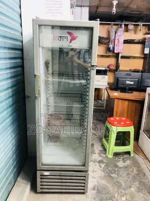 Urgent Sale: ফ্রেশ কন্ডিশন বেভারেজ ফ্রিজ/শোকেস কুলার