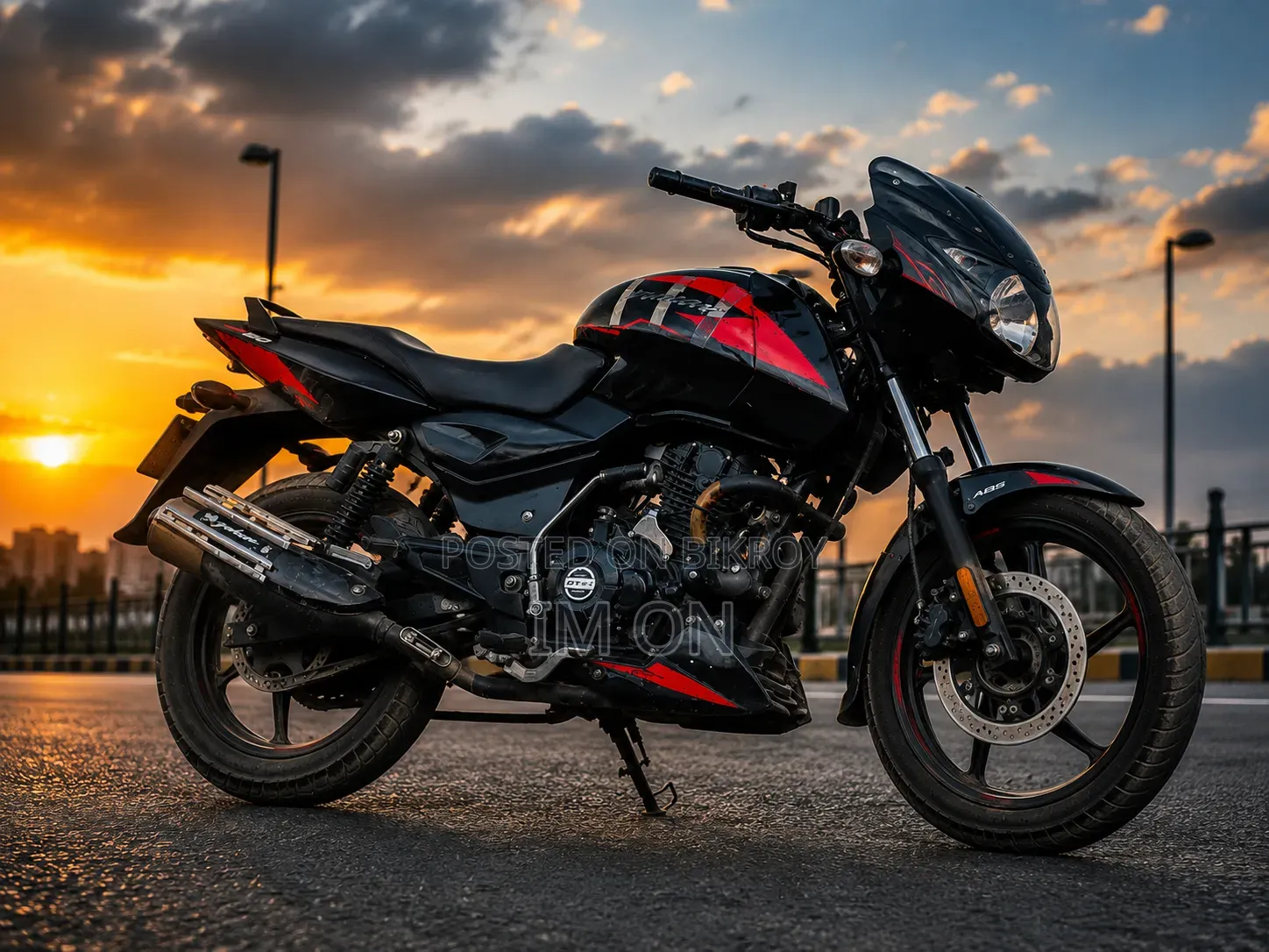 Bajaj Pulsar 150 2024 Black