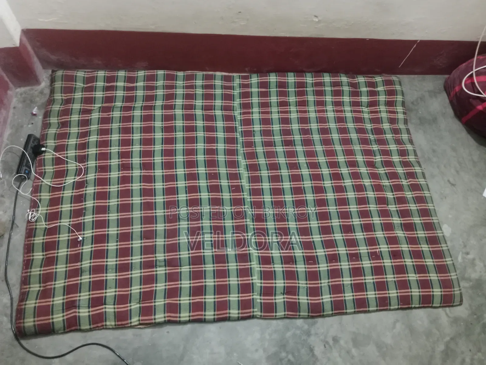 ৩ হাত/৪.৫ হাত তোশক