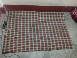 ৩ হাত/৪.৫ হাত তোশক