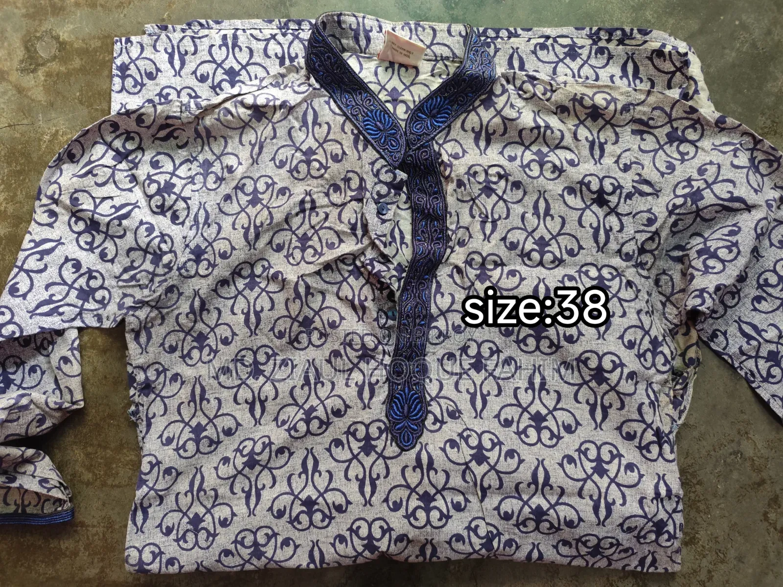 কমদামে ইউজড পাঞ্জাবি বিক্রি করা হবে