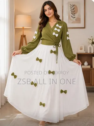 Stylish Tops and Skirt Set