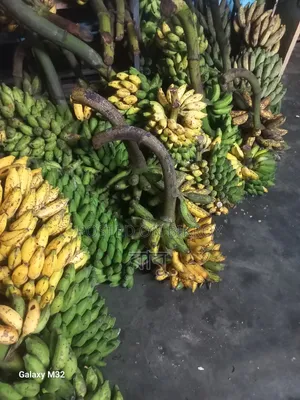 দেশীয় কলা