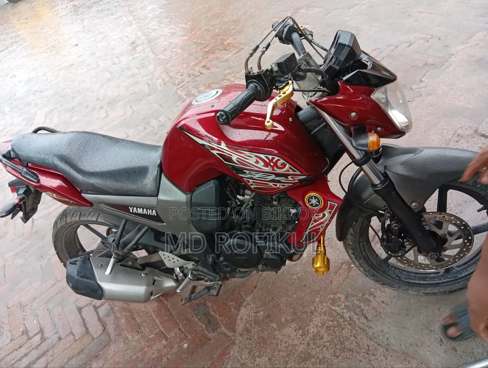 Yamaha FZS V2 2013 Red