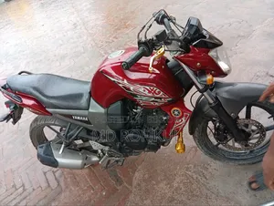 Yamaha FZS V2 2013 Red