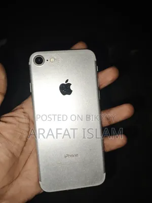 Apple iPhone 7 32 GB Silver