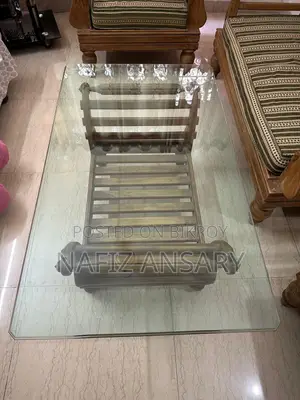 সোফা ২+২+১ ৫ সিট + টেবিল