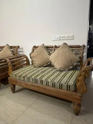 সোফা ২+২+১ ৫ সিট + টেবিল