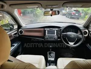 Toyota Axio 2012 Maroon