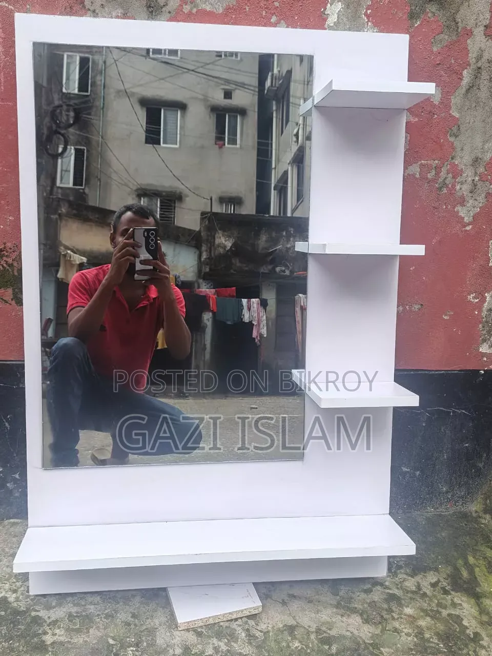 Looking Glass