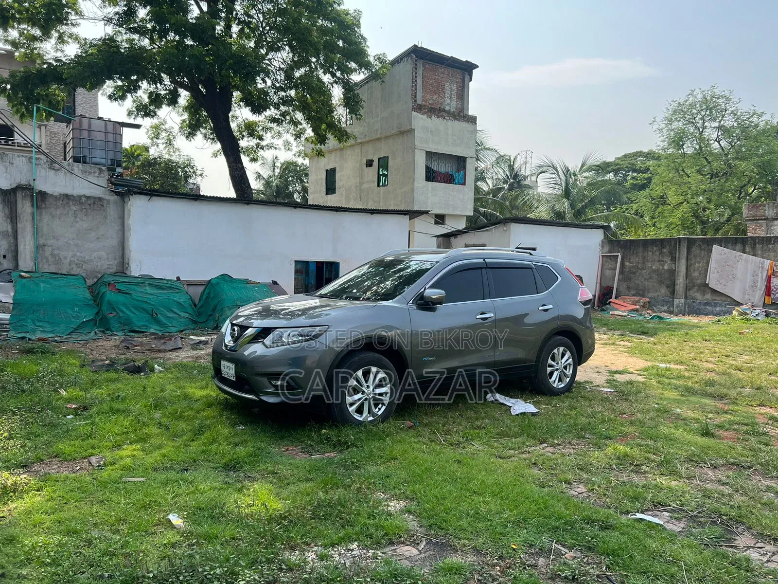 নিসান এক্স-ট্রেইল ২.০ হাইব্রিড এফডব্লিউডি ২০১৬ গ্রে