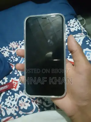New Apple iPhone XR 64 GB White