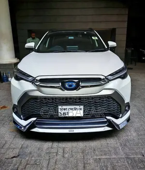Toyota Corolla Cross 1.8 Hybrid FWD 2021 Pearl