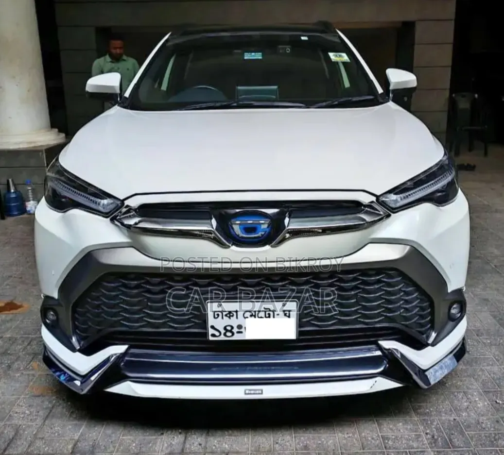 Toyota Corolla Cross 1.8 Hybrid FWD 2021 Pearl