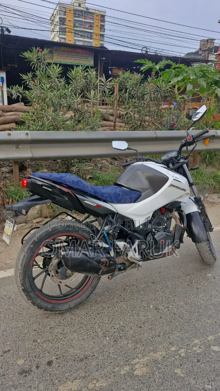 Hero Thriller 160R Refresh 2021 White