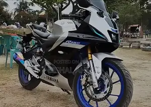 New Yamaha R15M 2024 Silver