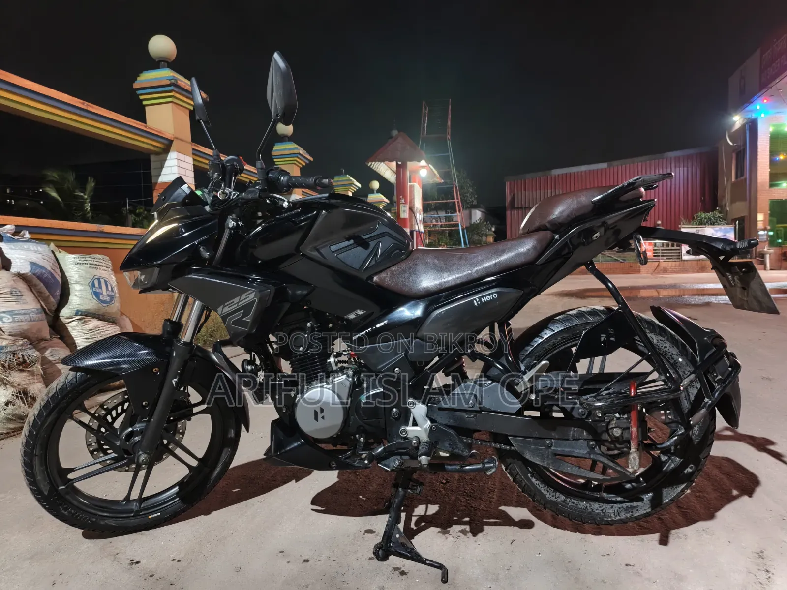 Hero Xtreme 125R 2025 Black