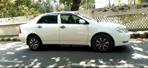 Toyota Corolla Sedan 2004 White