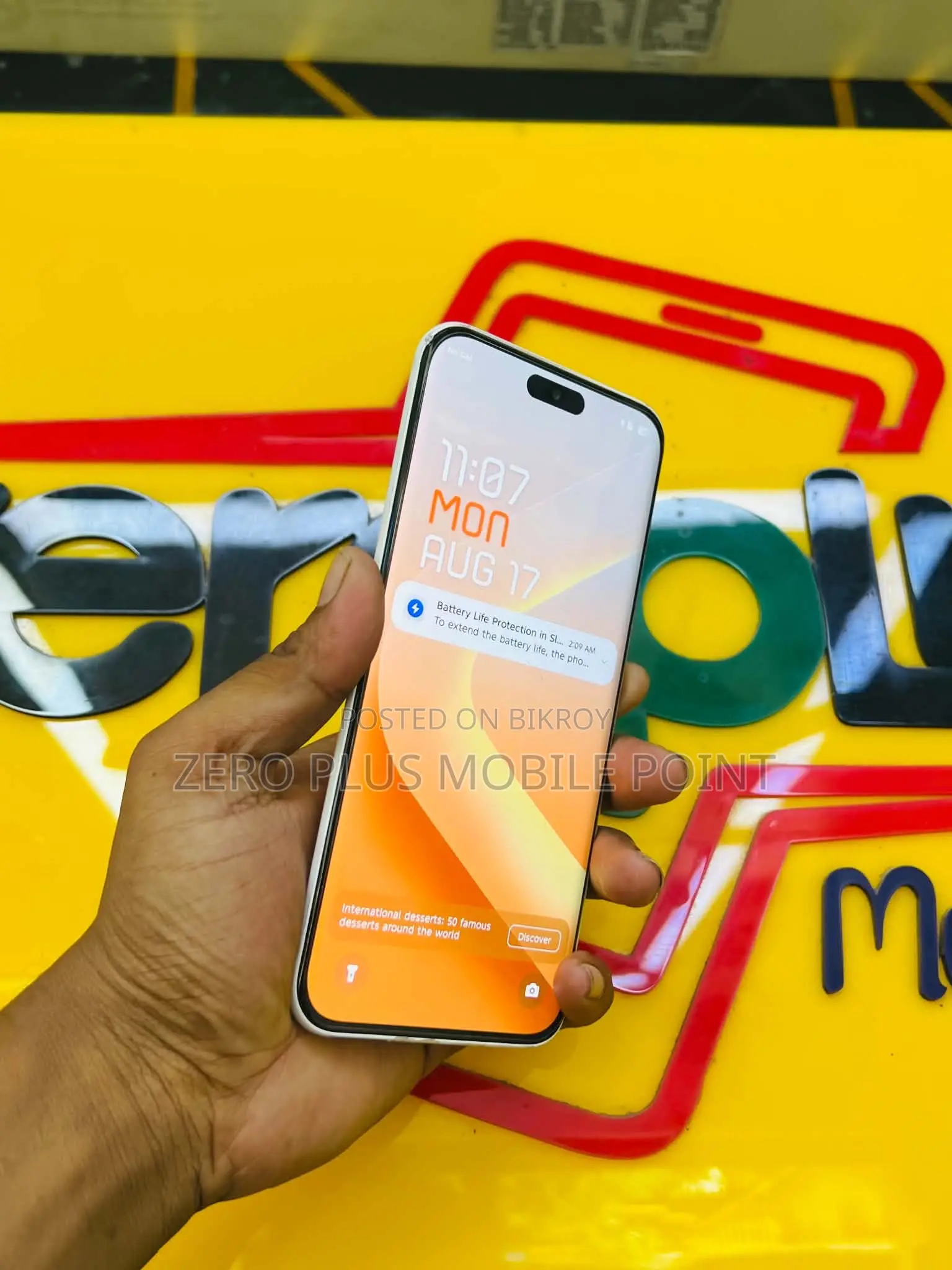 Tecno Pova Slim 5G 256 GB White