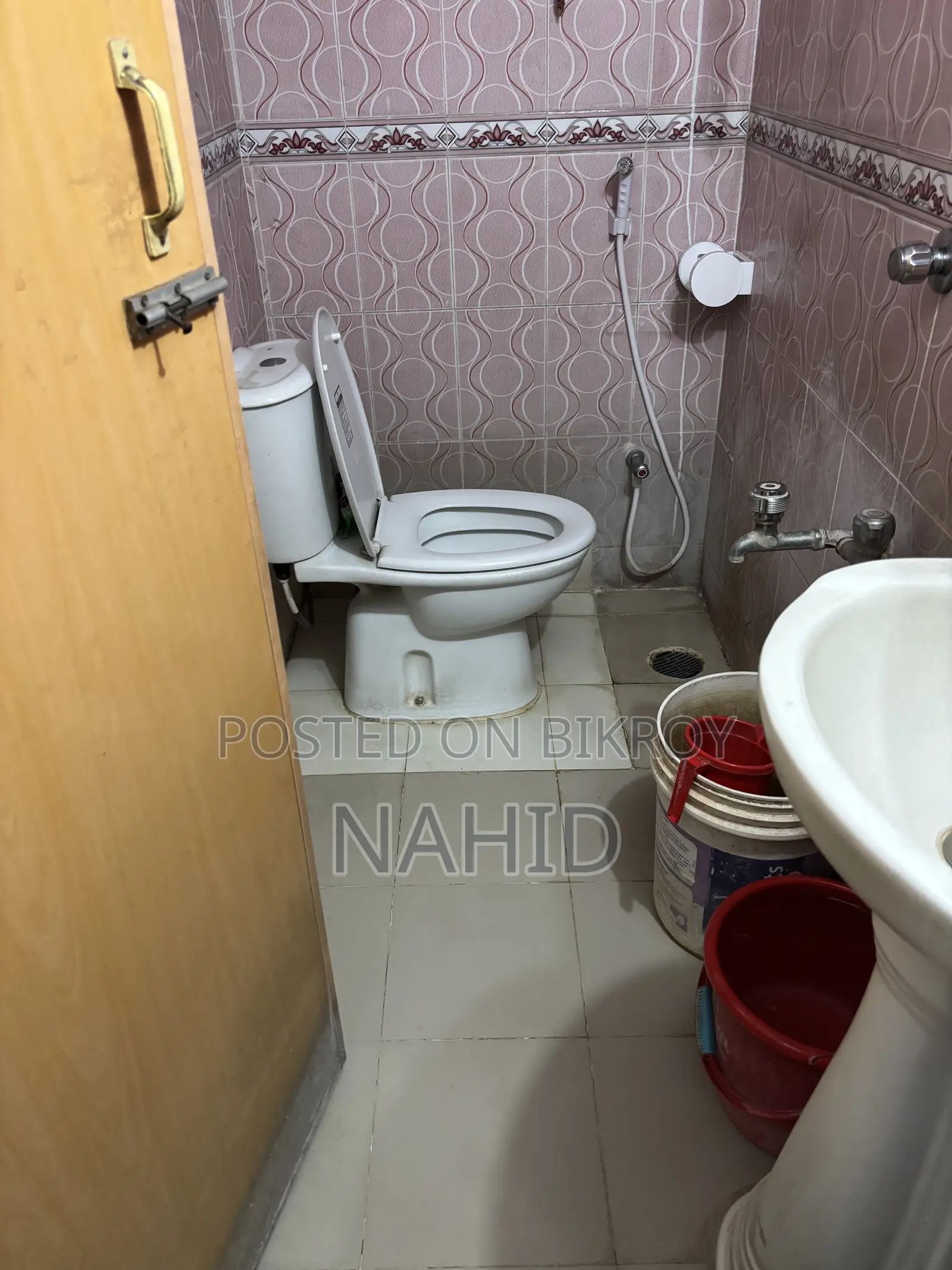 Furnished 3bdrm Apartment in Pallabi, Mirpur for sale