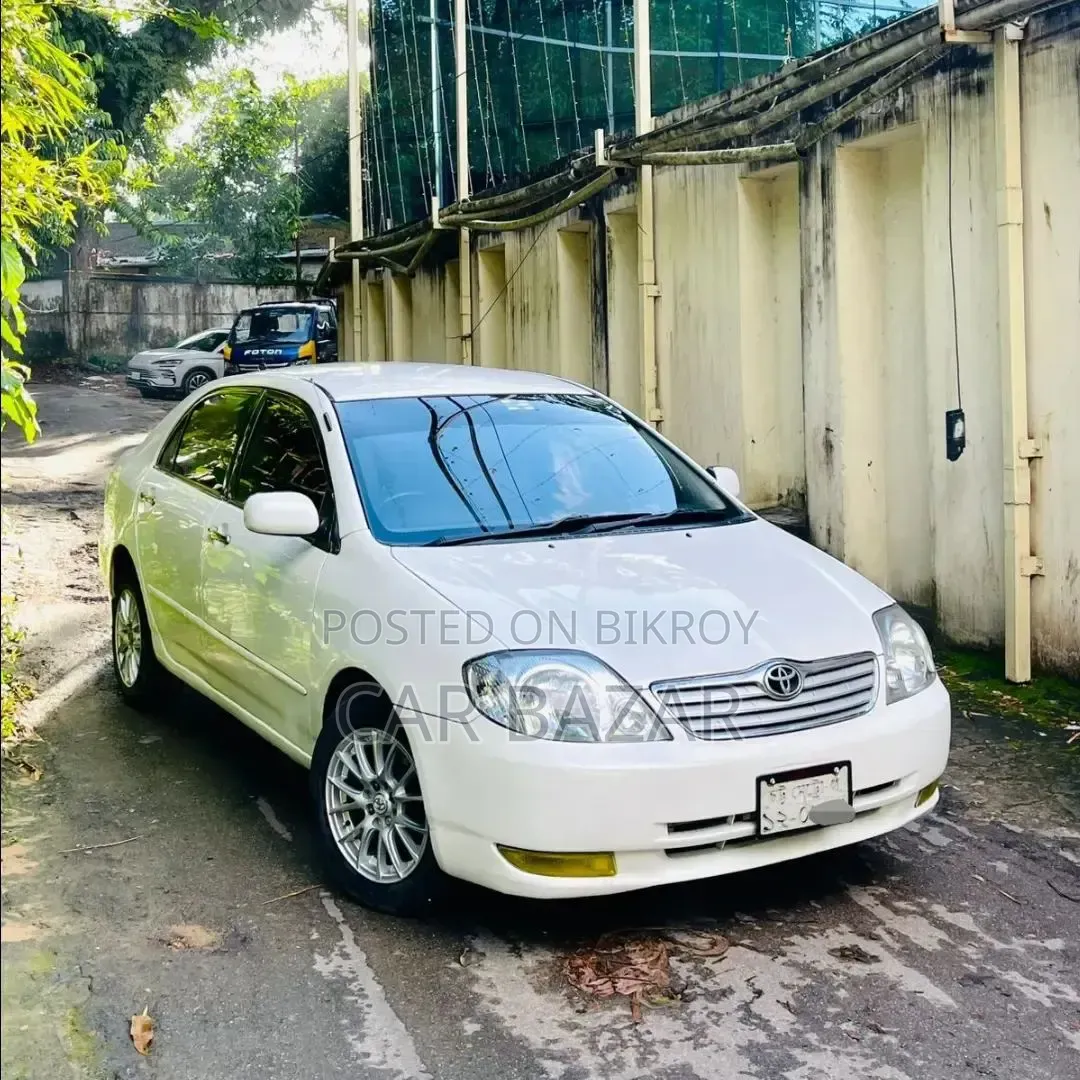 Toyota Corolla 1.5 Sedan Automatic 2002 White