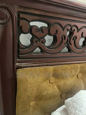 ওটবি খাট কিং সাইজ মেহগনি কাঠ এর মেট্রেস স৯হ